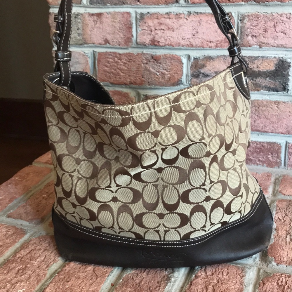 Bucket tote